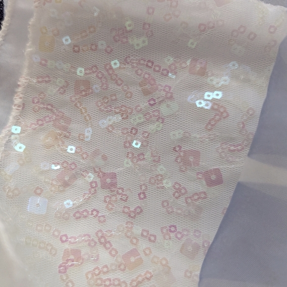 LOT of Elsa Frozen dresses and accessories 3T and 5T - Picture 8 of 15